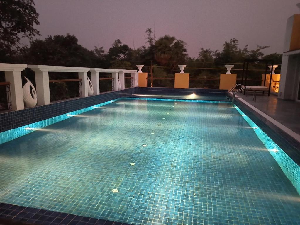 ARANYA RESORT BOLPUR Hotel with Swimming Pool
