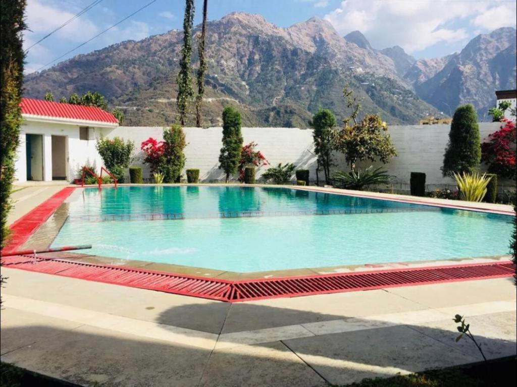 Hotel Asia Vaishnodevi in Katra with Swimming Pool