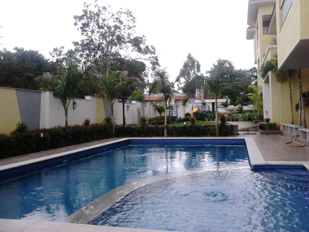 Hotel Emerald Dove Yelagiri Hotel Swimming Pool