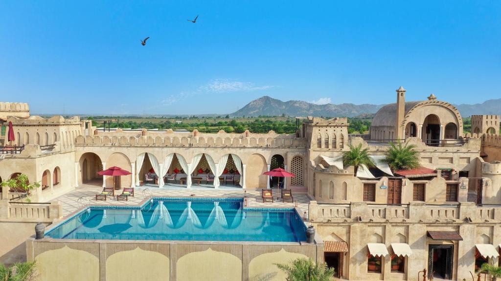 Maya Garh Pushkar Hotel in Pushkar with Swimming Pool
