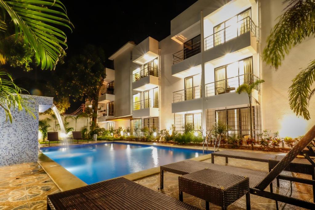 Miranda Beach Resort Best Hotel near Baga with Swimming Pool