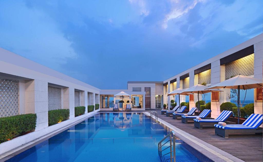 Radisson Hotel Agra with Swimming Pool