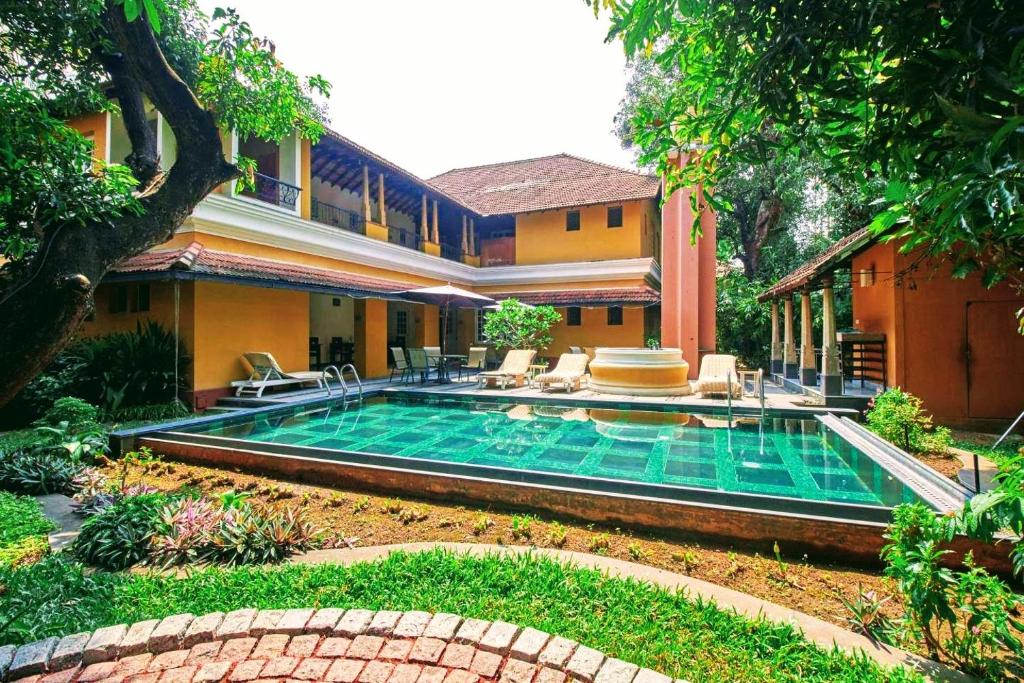 Tea Bungalow Hotel Swimming Pool Fort Kochi