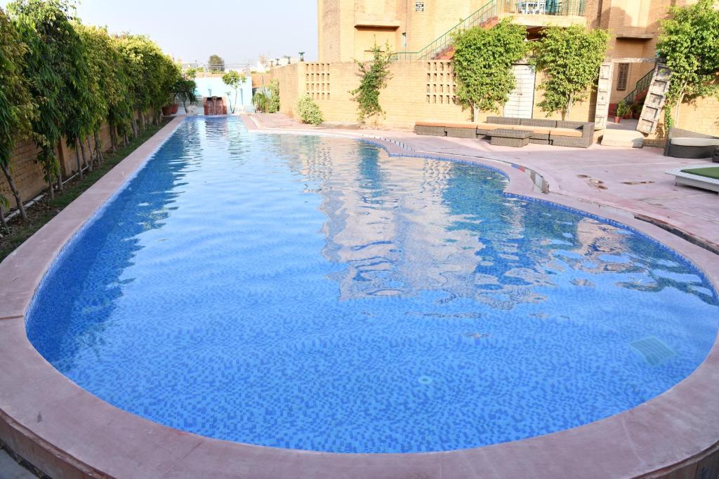 WelcomHeritage Ranjitvilas Amritsar Swimming Pool